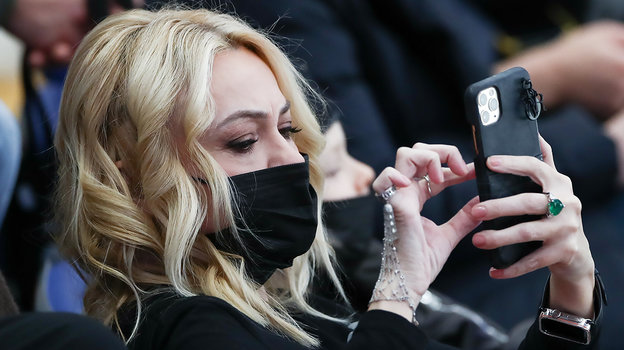 «Гран-При» по фигурному катанию. Фото Дарья Исаева, «СЭ» / Canon EOS-1D X Mark II «Гран-При» по фигурному катанию. Фото Дарья Исаева, «СЭ» / Canon EOS-1D X Mark II