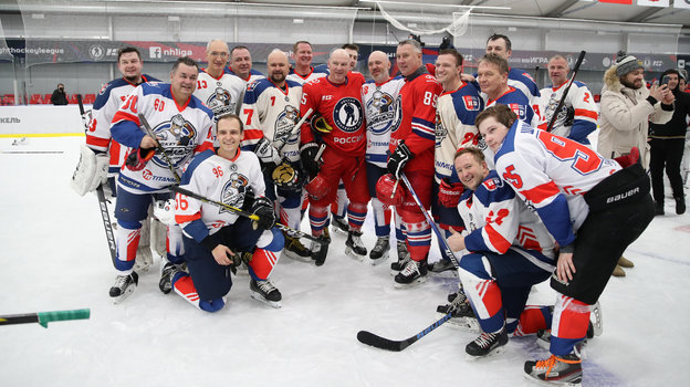 Ночная хоккейная лига. Ночная хоккейная лига.