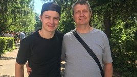 Тренер, вырастивший русских суперзвезд, напал на судей. Простят ли Курдина на этот раз?