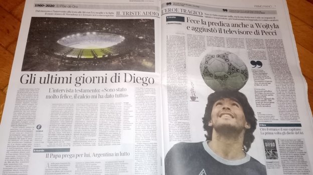Итальянские СМИ - о смерти Диего Марадоны. Итальянские СМИ - о смерти Диего Марадоны.