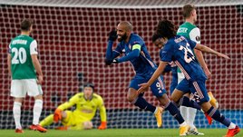 Каррера без плей-офф, в Англии вернули болельщиков на трибуны. Главное в Лиге Европы