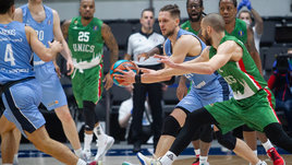 Понитка громит УНИКС. Капитан «Зенита» не промахивается, его клуб ставит рекорд