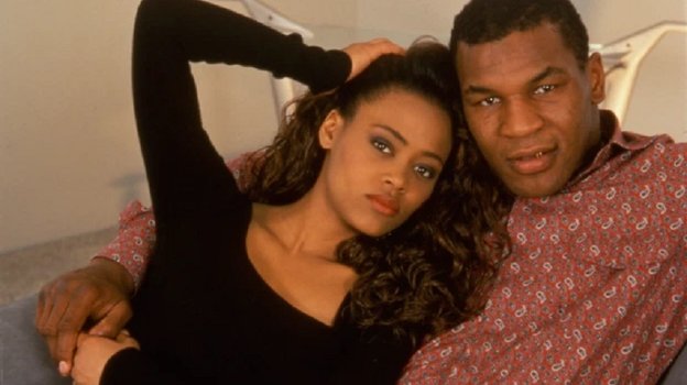 Робин Гивенс и Майк Тайсон. Робин Гивенс и Майк Тайсон.