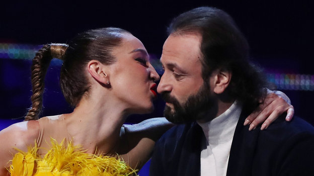 Ольга Бузова и Илья Авербух. Фото Дарья Исаева, «СЭ» / Canon EOS-1D X Mark II Ольга Бузова и Илья Авербух. Фото Дарья Исаева, «СЭ» / Canon EOS-1D X Mark II