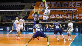 Вся надежда на «Зенит»? Команда Алекно бодро стартовала в Лиге чемпионов