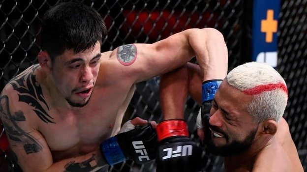 Поединок Брэндона Морено и Дейвисона Фигейреду. Поединок Брэндона Морено и Дейвисона Фигейреду.