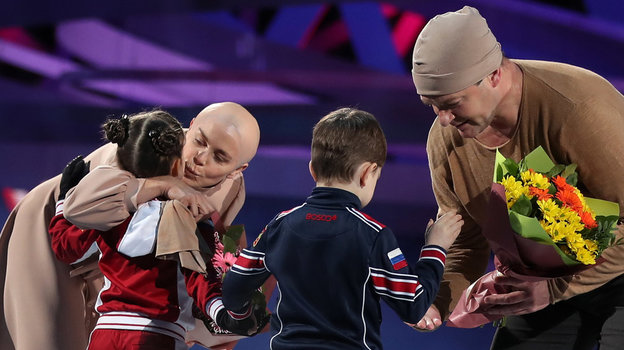 Ирина Пегова и Алексей Тихонов. Фото Александр Федоров, «СЭ» / Canon EOS-1D X Mark II Ирина Пегова и Алексей Тихонов. Фото Александр Федоров, «СЭ» / Canon EOS-1D X Mark II