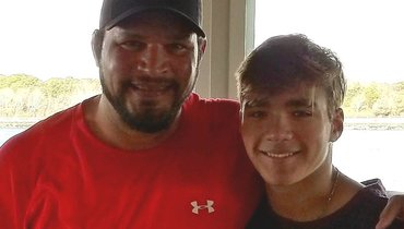 Марк Керр с сыном.