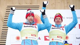 Большунов снова в золоте, у женщин украли победу. Лыжники провели первый командный вид сезона