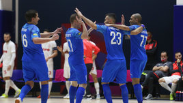 Подарок к новоселью — победа над чемпионом