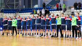 Новый год начнется с большого гандбола