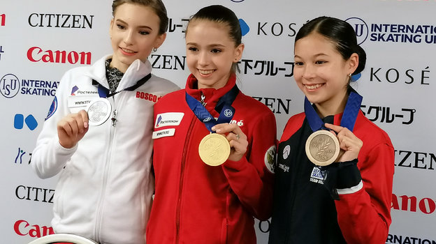 Дарья Усачева, Камила Валиева и Алиса Лью. Фото Екатерина Беспалова Дарья Усачева, Камила Валиева и Алиса Лью. Фото Екатерина Беспалова