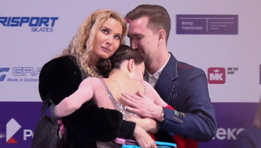 26 декабря. Челябинск. Анна Щербакова, Даниил Глейхенгауз и Этери Тутберидзе.