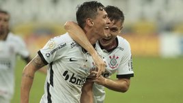 Жо не забил, но «Коринтианс» выиграл третий раз подряд. «Ботафого» Хонды все ближе к вылету