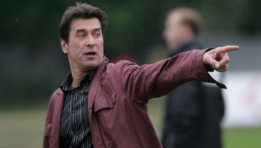 Анатолий Давыдов.