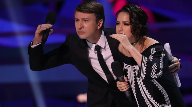 Алексей Ягудин и Алина Загитова. Фото Александр Федоров, «СЭ» / Canon EOS-1D X Mark II Алексей Ягудин и Алина Загитова. Фото Александр Федоров, «СЭ» / Canon EOS-1D X Mark II