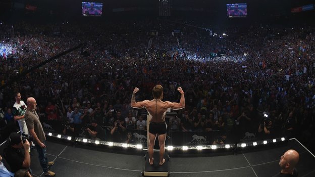 Взвешивание Конора Макгрегора. Взвешивание Конора Макгрегора.