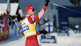 Масс-старты в Фалуне: Большунов победил, Ступак опередила Йохауг в битве за второе место. Как это было