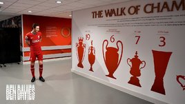 Количество трансферов в Европе упало почти в два раза