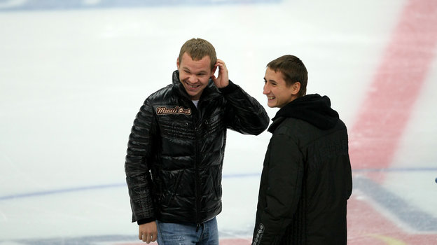 Александр Анюков и Владимир Быстров. Фото Владимир Беззубов, photo.khl.ru Александр Анюков и Владимир Быстров. Фото Владимир Беззубов, photo.khl.ru