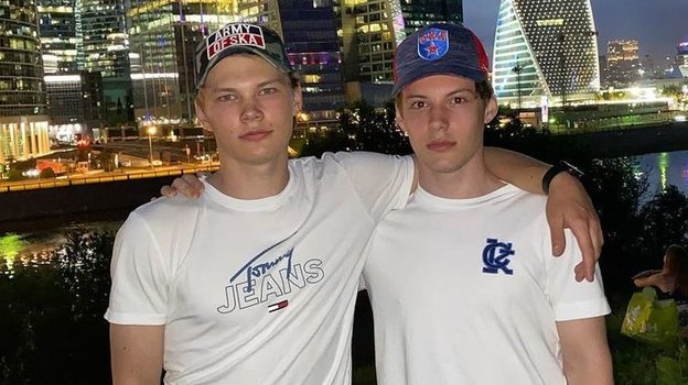 Арсений и Валерий Бринкманы. Фото Instagram Арсений и Валерий Бринкманы. Фото Instagram