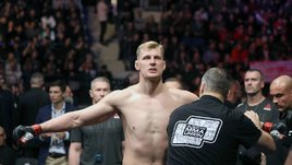 «Поверьте, у вас будет чемпион UFC в тяжелом весе». Что ждет Волкова после победы над Оверимом