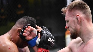 Алистер Оверим и Александр Волков.