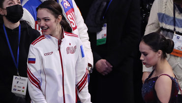 Евгения Медведева и Алина Загитова.