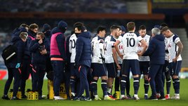 Моуринью и Анчелотти выдали самый безумный матч года. Девять голов и 5:4 в овертайме!