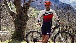 Чемпиона «Формулы-1» сбила машина. Алонсо рискует пропустить старт сезона