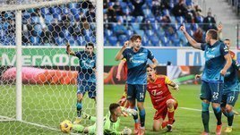 Судьи в Питере неприятно удивили. У Васильева три серьезные ошибки в кубковом матче