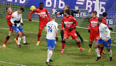 Момент матча «Динамо» — «Спартак».