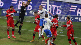 Шварц наступил на горло своей песне. «Динамо» взяло «Спартак» характером