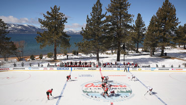 Матч «Вегас» — «Колорадо» на озере Тахо.