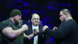 Началась новая эпоха. Владимир Хрюнов — о шоу «Бойцовского клуба РЕН ТВ»