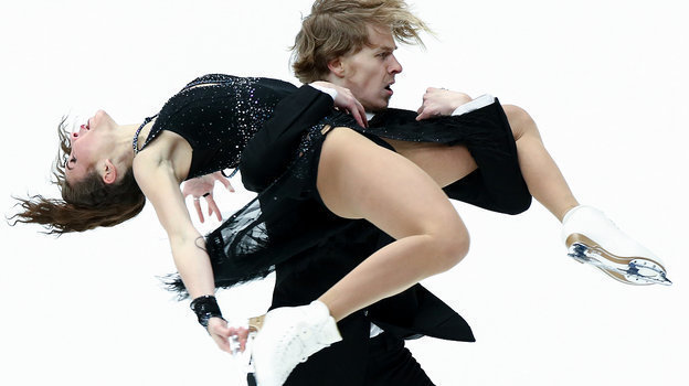 1 марта. Москва. Диана Дэвис и Глеб Смолкин. Фото Дарья Исаева, «СЭ» / Canon EOS-1D X Mark II 1 марта. Москва. Диана Дэвис и Глеб Смолкин. Фото Дарья Исаева, «СЭ» / Canon EOS-1D X Mark II