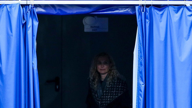 1 марта. Москва. Этери Тутберидзе. Фото Дарья Исаева, «СЭ» / Canon EOS-1D X Mark II 1 марта. Москва. Этери Тутберидзе. Фото Дарья Исаева, «СЭ» / Canon EOS-1D X Mark II