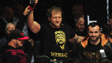 Александр Емельяненко.