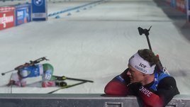 Йоханнес Бе с двумя промахами обошел всех россиян. С чистой стрельбой — ни одного нашего в топ-15