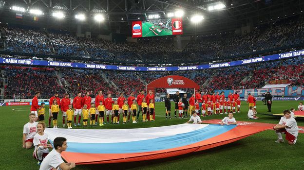 Сборная России сыграет с Бельгией в Санкт-Петербурге. Фото Александр Федоров, «СЭ» / Canon EOS-1D X Mark II Сборная России сыграет с Бельгией в Санкт-Петербурге. Фото Александр Федоров, «СЭ» / Canon EOS-1D X Mark II