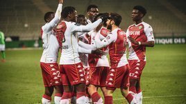 Перед сборной Головин помог «Монако» разгромить «Сент-Этьен». У российского легионера седьмая в сезоне голевая передача