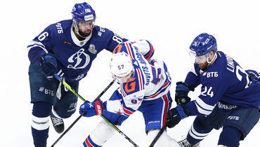 22 марта. Москва. «Динамо» — СКА — 2:3 ОТ. Питерцы повели в полуфинальной серии «Запада».