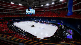 «Волнуешься после каждого теста на ковид — от него зависит твоя жизнь». Блог тренера из карантинного «пузыря» на ЧМ в Стокгольме