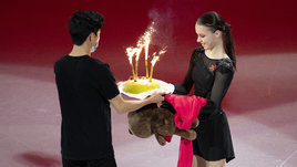 Гагарина спела новую песню, а Чен подарил Щербаковой торт. Каким был финал ЧМ