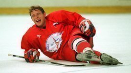 «Гретцки хотел продлить карьеру на год, чтобы поиграть со мной». Большое интервью Павла Буре