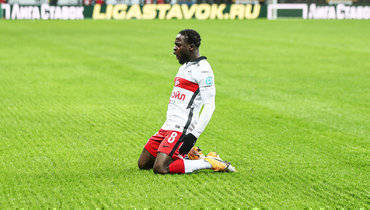 4 апреля. Ростов-на-Дону. «Ростов» — «Спартак». Мозес празднует забитый гол.