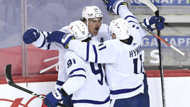 Американская суперзвезда все ближе к призу лучшего снайпера сезона. Овечкину будет очень сложно его догнать