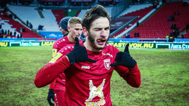 «Аякс» — идеальный вариант для Хвичи и «Рубина». Клуб готов продать его за 20 миллионов евро