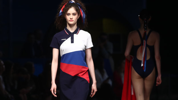 4 апреля. Москва. Презентация олимпийской формы спортсменов сборной России на летних Олимпийских играх-2020 в Токио. Фото Дарья Исаева, «СЭ» / Canon EOS-1D X Mark II 4 апреля. Москва. Презентация олимпийской формы спортсменов сборной России на летних Олимпийских играх-2020 в Токио. Фото Дарья Исаева, «СЭ» / Canon EOS-1D X Mark II