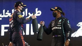 Хэмилтон и Ферстаппен продолжат битву в дождливой Италии. Ждем сенсаций